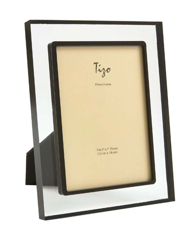 Lucite frame clear w/black border