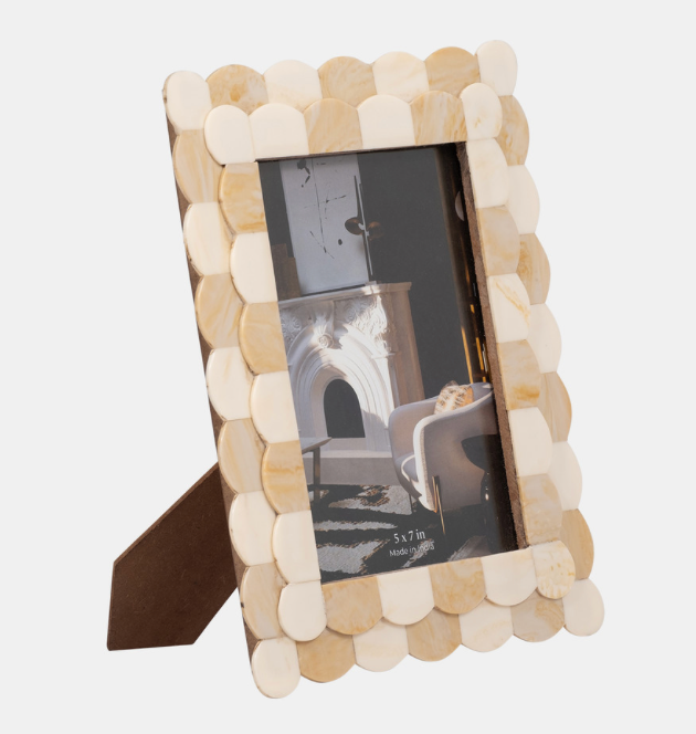 2-tone Scalloped Photo Frame - 5x7